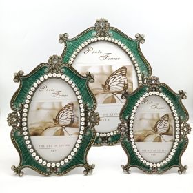 European Retro Metal Green Photo Frame Oval Vintage Fashionable Lightweight High Hardness Home Decoration Ornament Embellishment (Color: green)